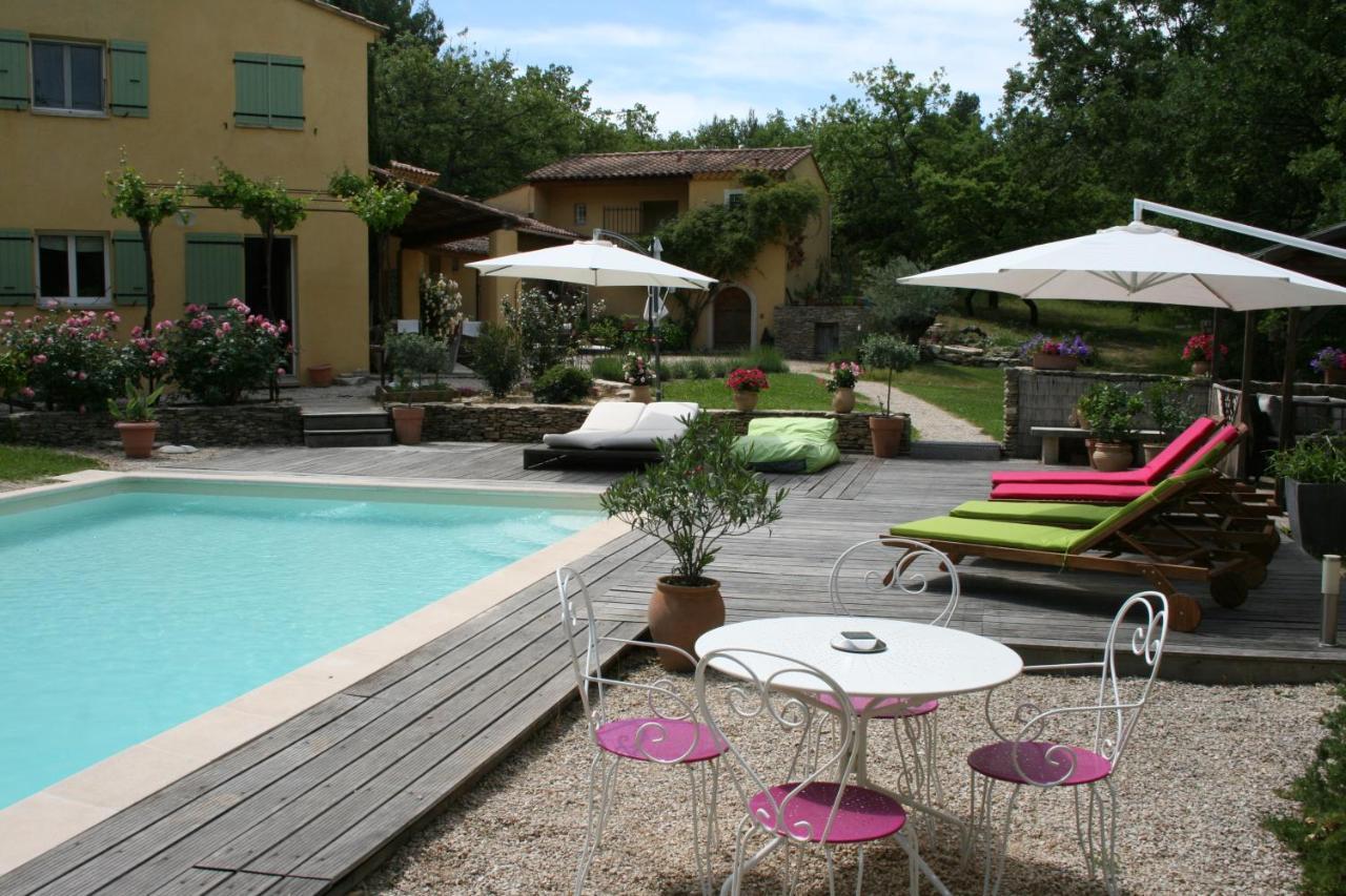 브나스크 Le Mas Des Pierres Blanches B&B 외부 사진